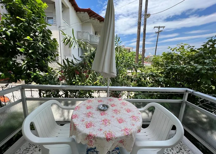 Eleni - Town Apartahotel *