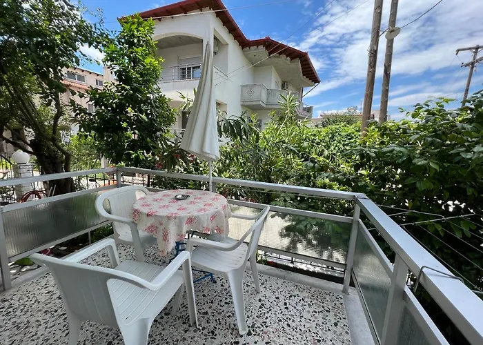 Eleni - Town Apartahotel