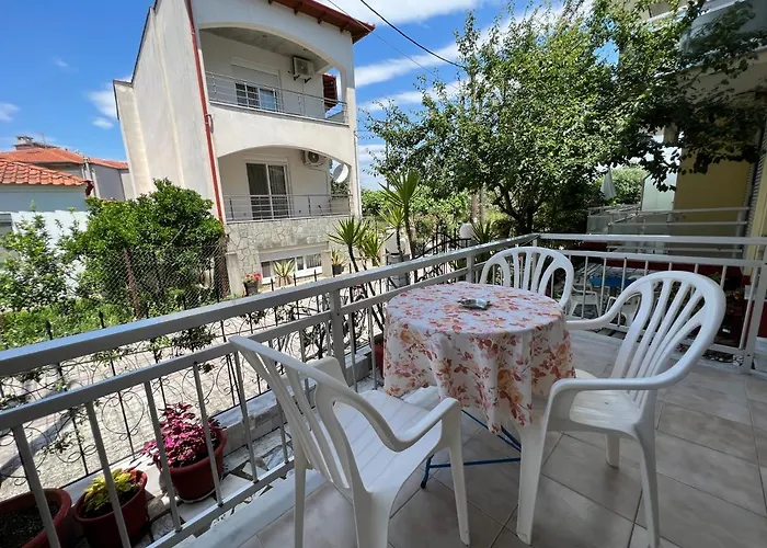 Eleni - Town Apartmanhotel *