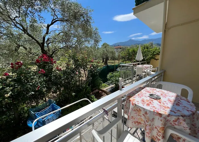 Eleni - Town Apartmanhotel Liménasz