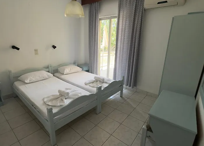 Apartahotel Eleni - Town